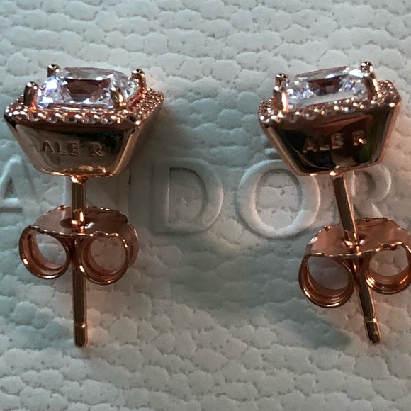 Pandora Timeless Elegance Stud Earrings - Rose - Picture 4 of 5